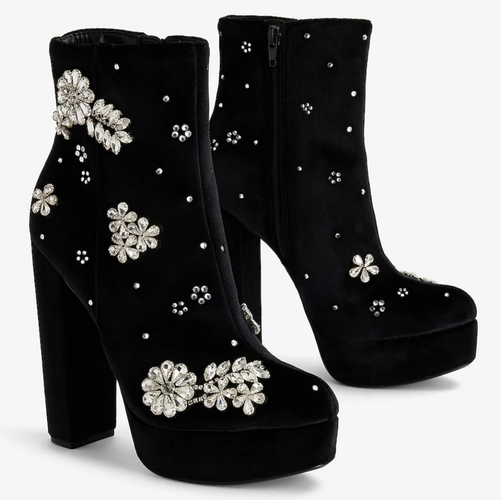 Express Black Heeled Boots with Silver Embellishments